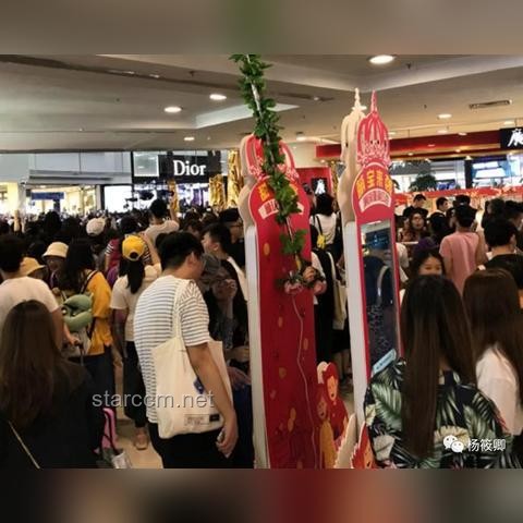 部分中小商家轉(zhuǎn)型線(xiàn)下開(kāi)店結(jié)合線(xiàn)上引流：實(shí)體店新策略如何吸引消費(fèi)者？