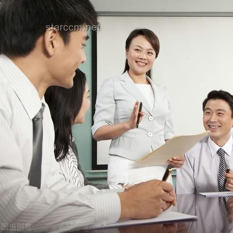 職場上，聰明人發(fā)展更快還是踏實(shí)更容易升職加薪？