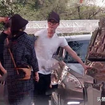 趙麗穎快跑！危險在靠近！——如何提升公眾人物的自我保護(hù)意識與能力