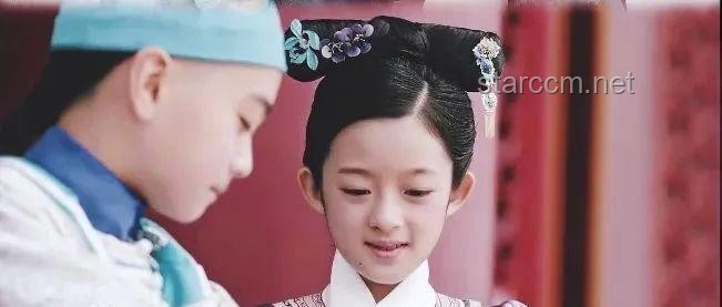 女演員戴百萬耳環(huán)為何引發(fā)社會熱議？