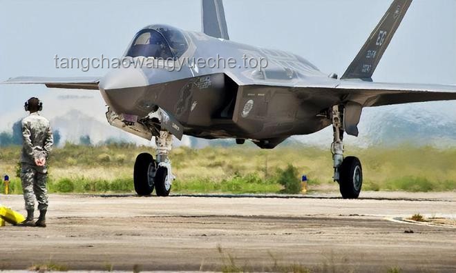F35險被擊落：美國軍事優(yōu)勢遭遇挑戰(zhàn)，恐慌情緒悄然蔓延