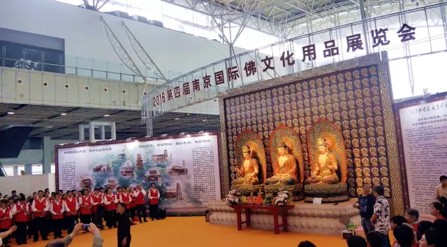宗教文化行業(yè)中的互動(dòng)失范與圣女形象重塑探索