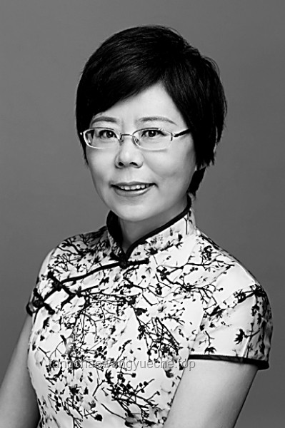 ??虛構(gòu)的反思：從“演員朱媛媛去世”探討創(chuàng)意重生的藝術(shù)