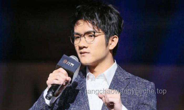 娛樂產業(yè)代際傳承新視角：恩利庾澄慶“子承父逆”現象剖析