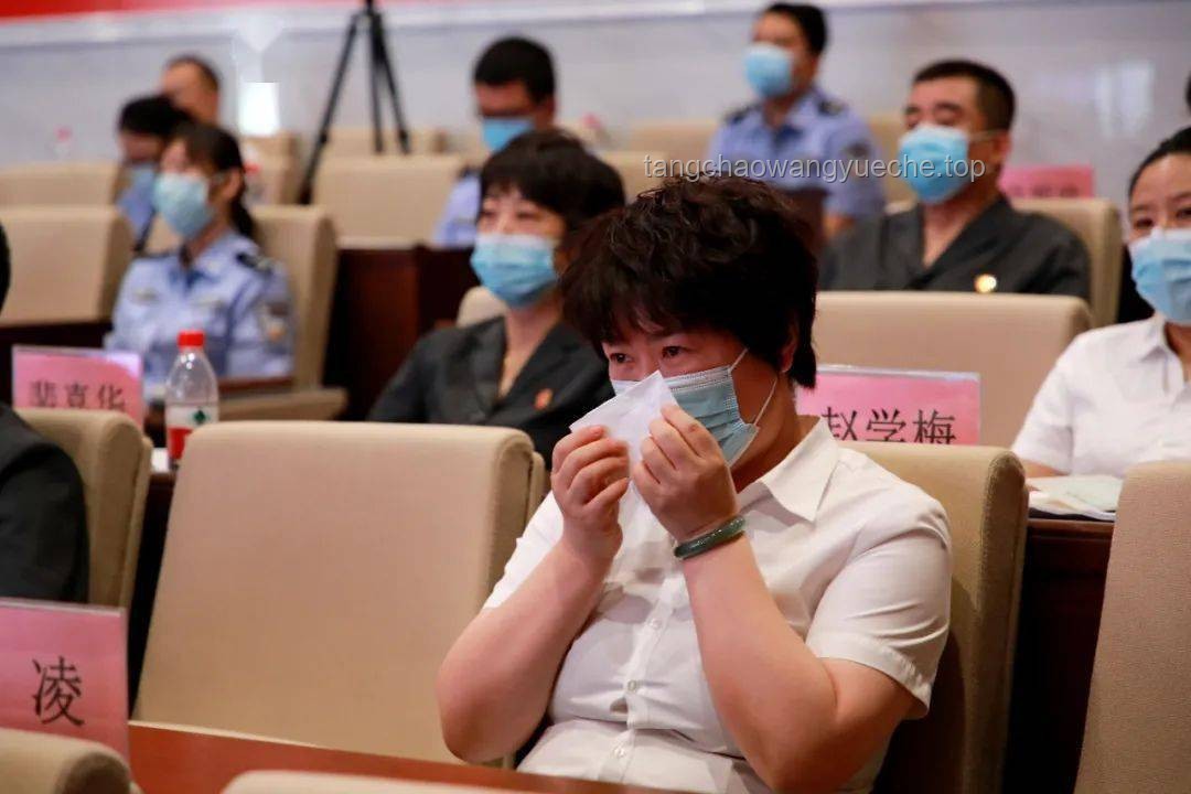 潘長(zhǎng)江法律事件解析