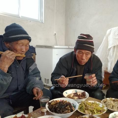 親情回歸與家庭照顧新趨勢：以河南90后女子照顧爺爺為例