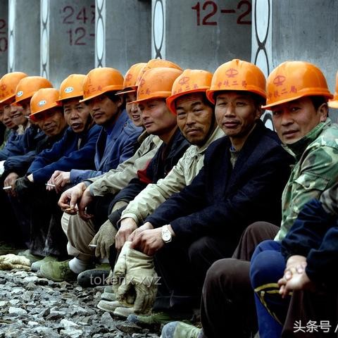 河南酷暑下的教育之光：山村女老師的執(zhí)著守護(hù)