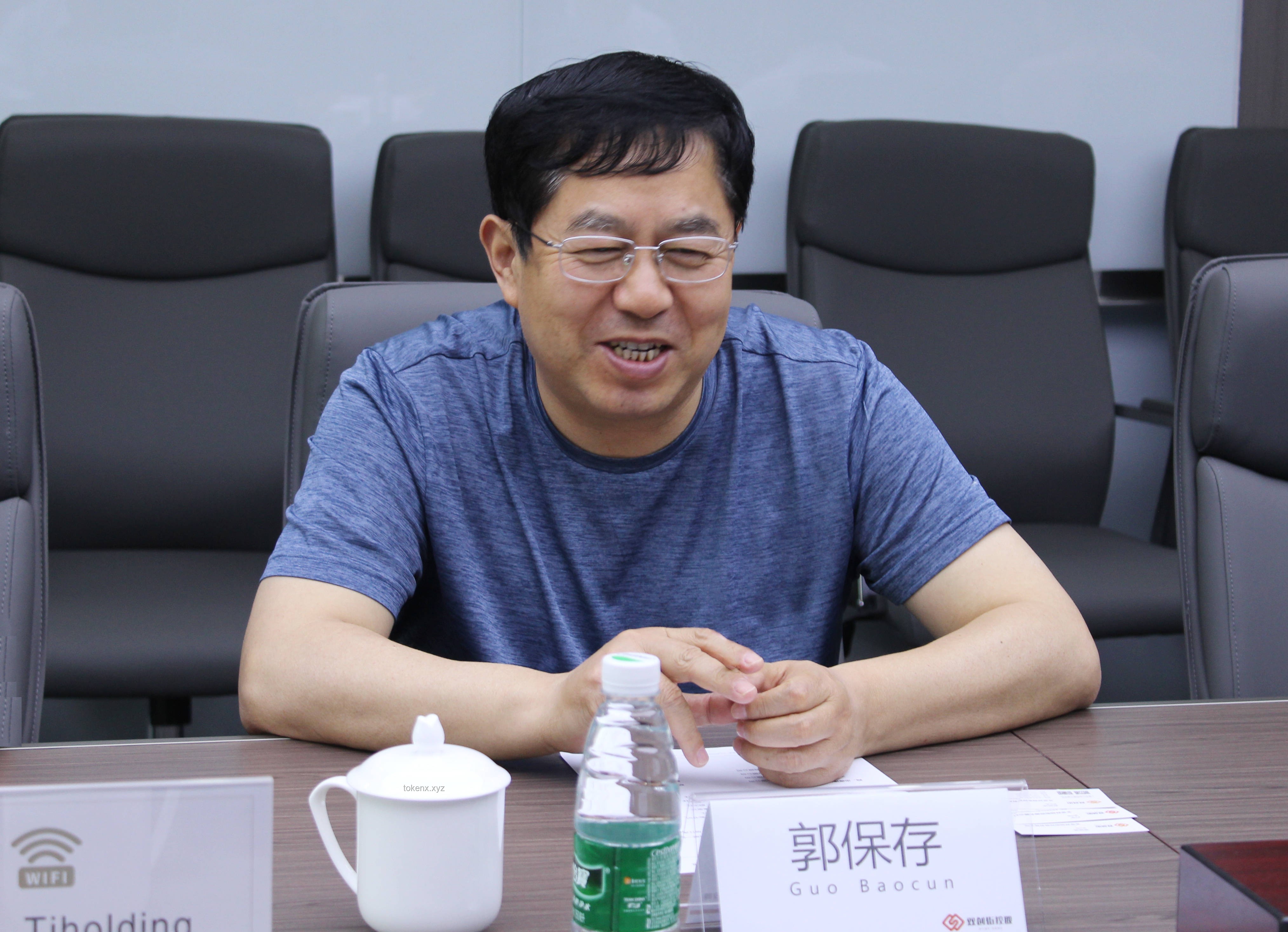 “主任：夠勁不校長？”——教育管理與領導力風格對比分析