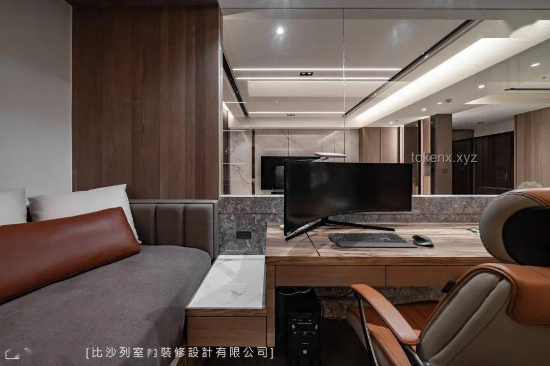 “折腰”在不同文化語境與現(xiàn)代生活應(yīng)用中的對比分析