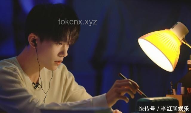 如何理解并學(xué)習(xí)易烊千璽的爭氣精神？