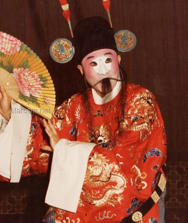 京劇演員黃兆欣離世：行業(yè)損失與未來發(fā)展深思