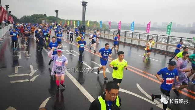 ??2025長(zhǎng)春馬拉松：跑動(dòng)未來(lái)，智馭賽道新風(fēng)尚???♂??