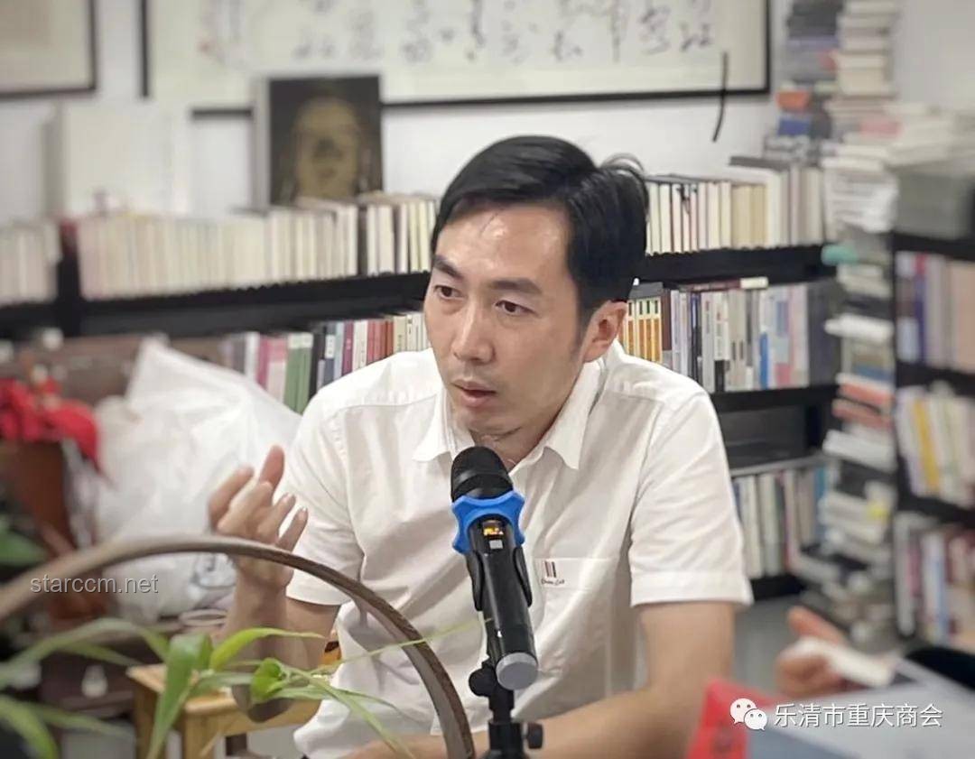 張書維發(fā)言背后的創(chuàng)新波瀾：解鎖思維新境界??, 多元視角??, 顛覆常規(guī)??, 創(chuàng)意激發(fā)?