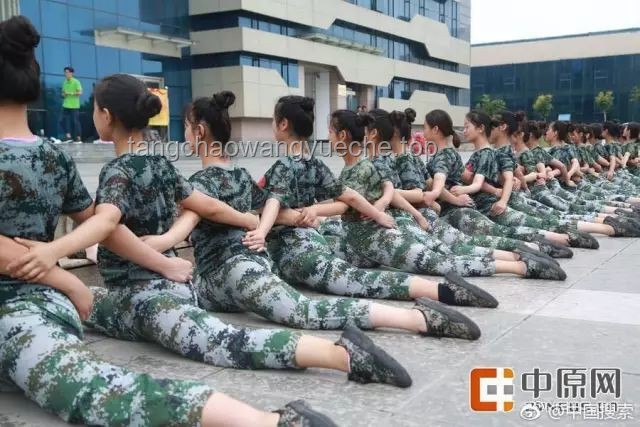 被200萬(wàn)網(wǎng)友嚴(yán)選的新生軍訓(xùn)服案例研究