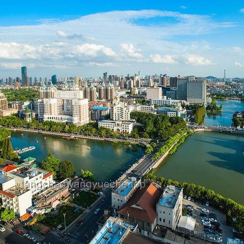 上海老齡化現(xiàn)狀對(duì)比國內(nèi)其他一線城市：超乎想象的深度剖析