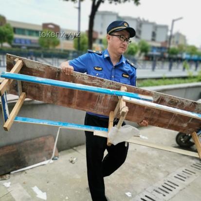 **??“檢查僵尸”！我的細致工作日常與心路歷程**