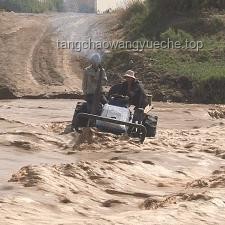 新疆庫(kù)車大峽谷洪水謠言背后的行業(yè)洞察：旅游信息真實(shí)性挑戰(zhàn)與機(jī)遇