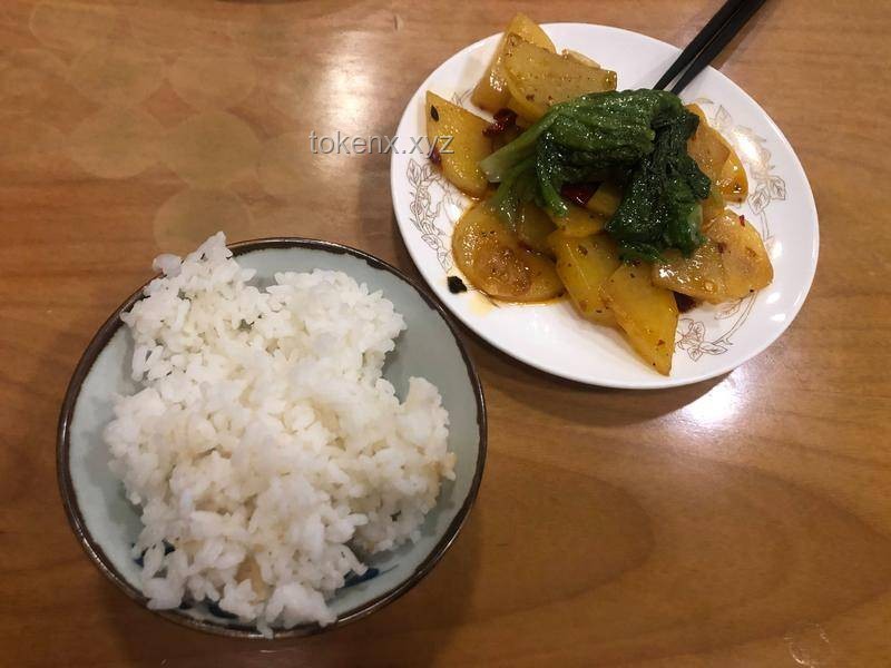 女子生雙胞胎后與女兒同因肺炎離世：個案分析與醫(yī)療反思