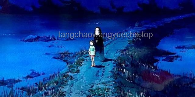 橋洞下的《千與千尋》：自然與奇幻、現(xiàn)實與隱喻的交織對比