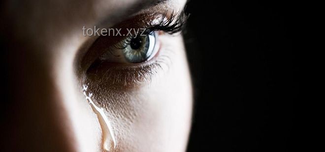 女子右眼持續(xù)流淚：揭開淚囊內(nèi)腫瘤的神秘面紗
