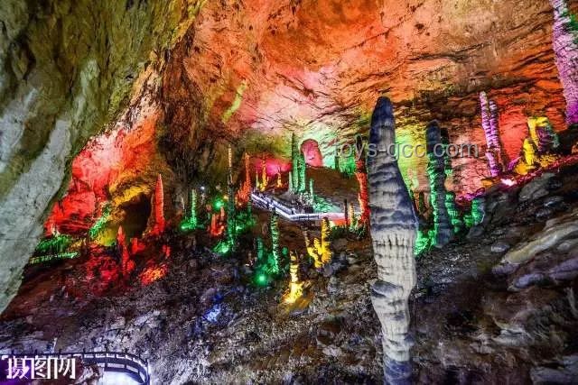 張家界養(yǎng)豬場(chǎng)往溶洞排污問題解決方案指南