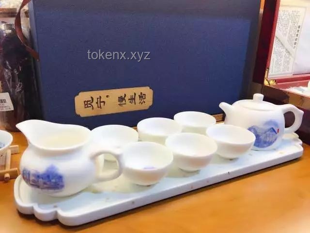 從1塊泥巴到上億天價！非遺汝瓷的點土成“金”之路：傳承與創(chuàng)新