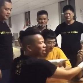 《高手打架，點(diǎn)到為止》：武術(shù)競技中的智慧與修養(yǎng)