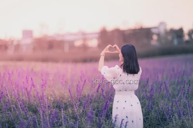 每個(gè)女性成年后最需要的朋友，「她」排第一：如何找到并維系靈魂伴侶般的友情