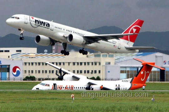 韓國濟州航空客機沖出跑道事件深度分析