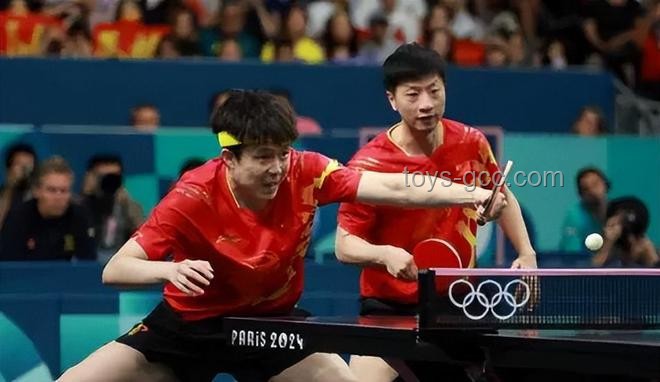 奧運乒乓球決賽汗量差異揭秘：莫雷加德干爽VS樊振東大汗?jié)M身