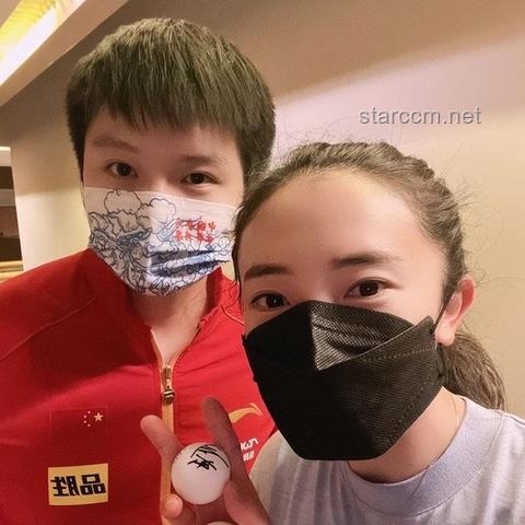**樊振東0-2落后大逆轉(zhuǎn)：更換球衣背后的戰(zhàn)術(shù)與心理奧秘**