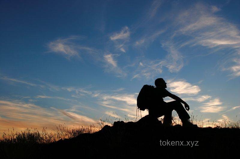 當(dāng)我開(kāi)始獨(dú)自旅行：獨(dú)行與跟團(tuán)、結(jié)伴旅行的多維度對(duì)比