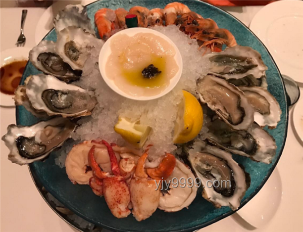 **奇葩美食治愈之旅：一場味蕾與心靈的雙重冒險**