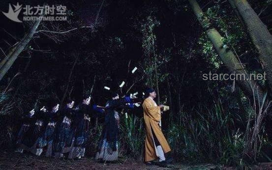 **劉楚昕揭秘：作品名《泥潭》背后的靈感與創(chuàng)作歷程**