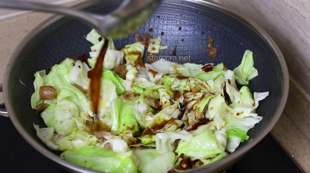 加熱粽子時(shí)，用水煮還是上鍋蒸？揭秘美味秘訣
