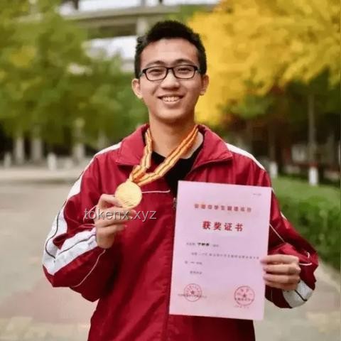 清華計算機入學教育深度解析：“關于如何做科研的一些個人經(jīng)驗”實踐案例