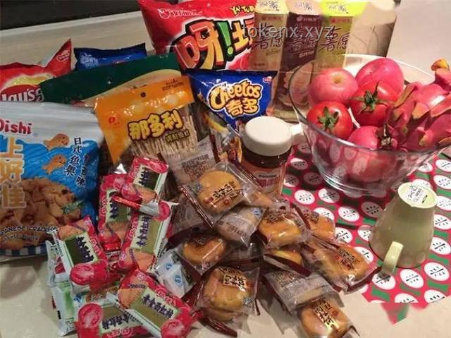那些年買過的宿舍小零食！實用挑選與分享指南