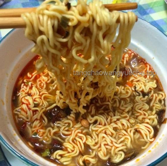 **那些年，我們宿舍里的零食大冒險(xiǎn)！**