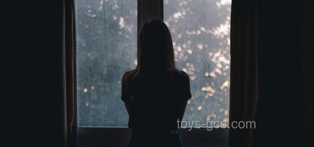**抑郁癥少年的心聲：與孩子“站在一起”，是治愈的開(kāi)始**
