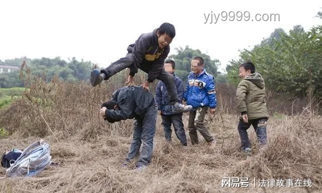 **35歲小伙的隱居生活：山洞里的四年修行**