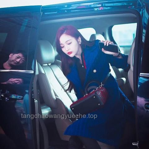 吳宣儀《浪姐》助陣嘉賓風(fēng)波：粉絲情緒與偶像選擇的碰撞