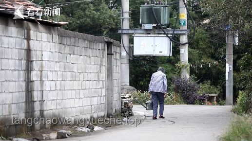 如何解決“老人住3600萬豪宅拾荒，鄰居被逼賣房”的社區(qū)矛盾