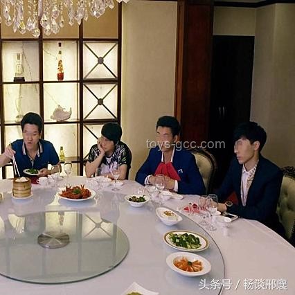 在學(xué)校挑戰(zhàn)找陌生同學(xué)蹭飯的解決方案