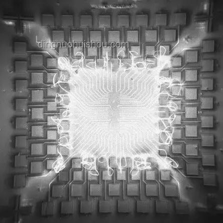 人工智能在醫(yī)療影像診斷中的革新與挑戰(zhàn)