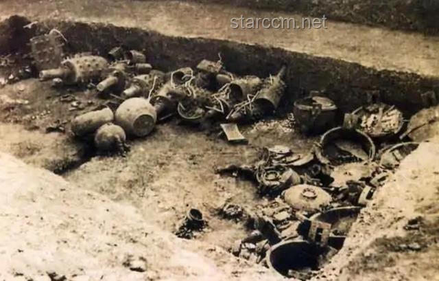 河南水庫水位下降現(xiàn)千佛石窟：歷史遺跡與生態(tài)保護的雙面鏡