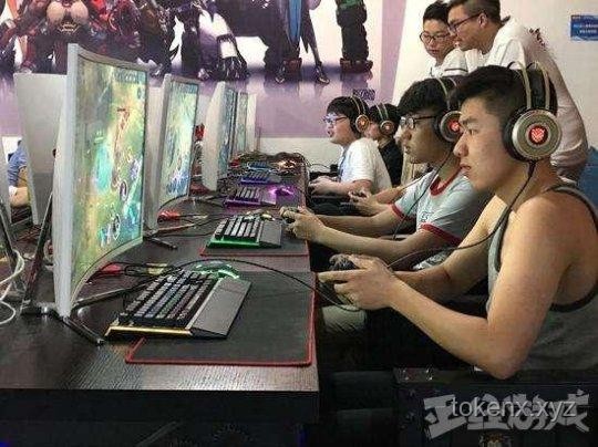 你堅(jiān)持玩的最久的一款游戲是什么？如何找到并持續(xù)享受游戲樂趣