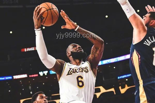 NBA防守傳奇重塑：歷史最佳防守五人組的創(chuàng)新解析??,??,數(shù)據(jù)洞察,籃球策略,歷史重構(gòu)