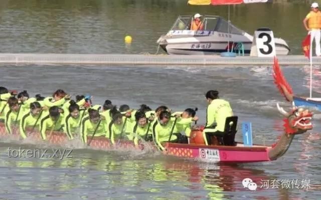 **龍舟賽上劃最快的原來是救援隊：一場速度與激情的意外之旅**