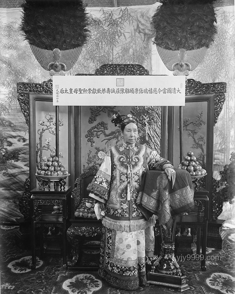 慈禧青春倩影背后的創(chuàng)新啟示：一張照片，跨時空的創(chuàng)意探索?