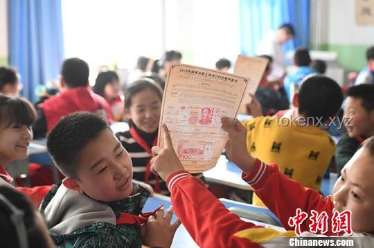 “娃娃抓起”的教育新篇章：總書記要求的實踐探索